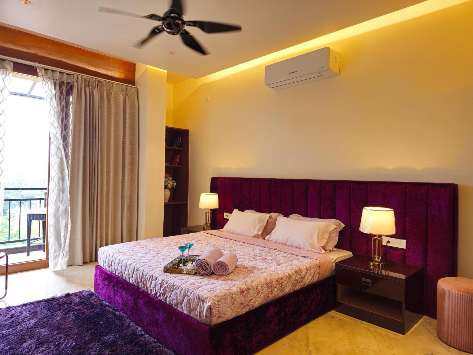 The Pentouz On 100 Feet Road Indiranagar - An Urban Luxury Retreat Apartment Bangalore Ngoại thất bức ảnh