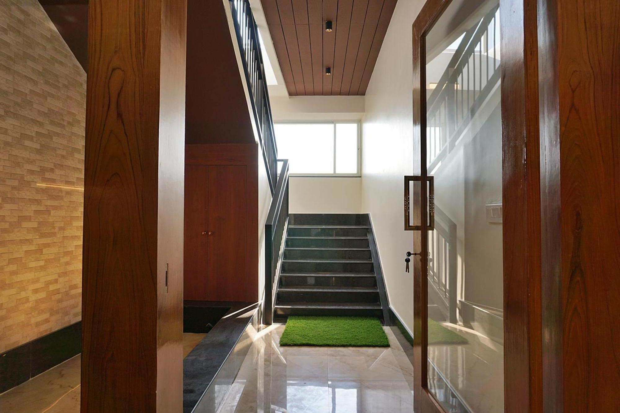The Pentouz On 100 Feet Road Indiranagar - An Urban Luxury Retreat Apartment Bangalore Ngoại thất bức ảnh